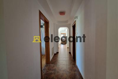 Casă individuală cu 14 camere cu Canalizare în Central - 4