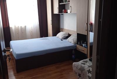 Apartament cu 3 camere semidecomandat în Ostroveni - 7