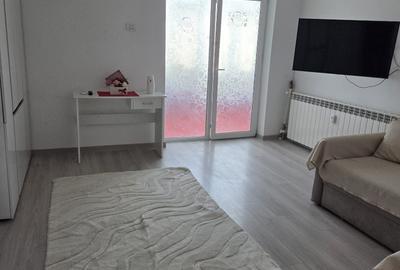 Garsonieră semidecomandată în Far - 1