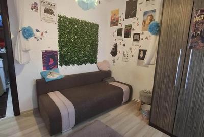Apartament cu 3 camere decomandat în Ultracentral