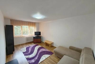 Apartament cu 3 camere decomandat în Pantelimon