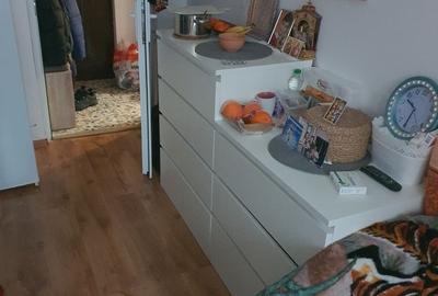 Apartament cu 3 camere semidecomandat în Central - 6