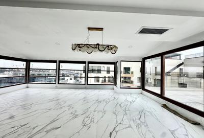 Penthouse cu 5 camere decomandat în Aviației