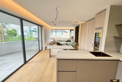 Apartament cu 4 camere decomandat, mobilat în Kiseleff