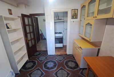 Apartament cu 2 camere decomandat în Călărași