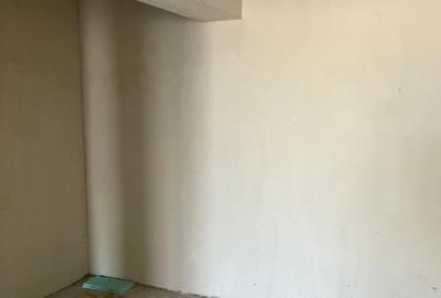 Apartament cu 2 camere decomandat în Tractorul - 2