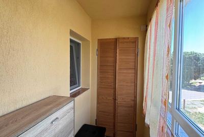 Apartament cu 3 camere semidecomandat în Vlădeni