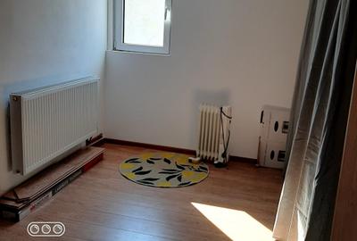 Casă cu 5 camere cu Canalizare în Giulești - 6