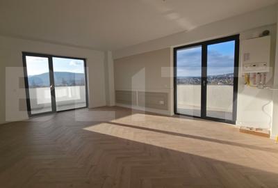 Apartament cu 3 camere decomandat în Independenței