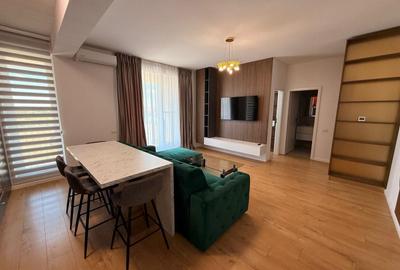 Apartament cu 3 camere semidecomandat în Tunari