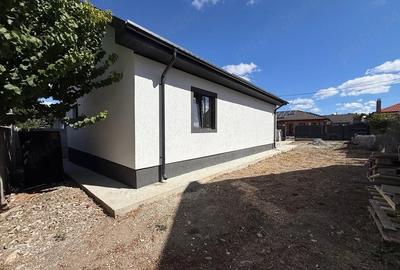Casă cu Teren 340 Mp în Valu lui Traian