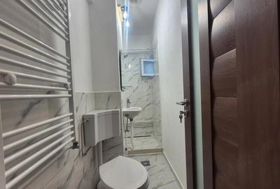 Apartament cu 3 camere decomandat în Traian - 1