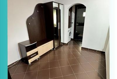 Apartament cu 2 camere decomandat în Banca Națională - 3
