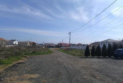 Teren de 1000 mp, în Central - 2