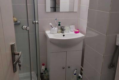 Garsonieră decomandată în Central - 1