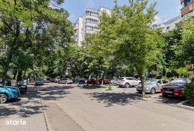Garsonieră decomandată, mobilată în Vitan