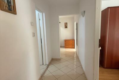 Apartament cu 2 camere semidecomandat în Tomis Nord