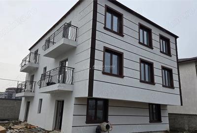 Apartament cu 3 camere decomandat în Bragadiru
