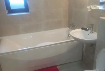 Apartament cu 2 camere decomandat în Exterior Vest