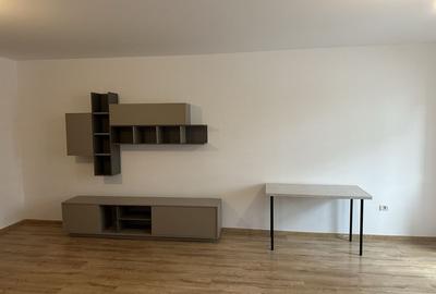 Garsonieră decomandată în Sânpetru - 4