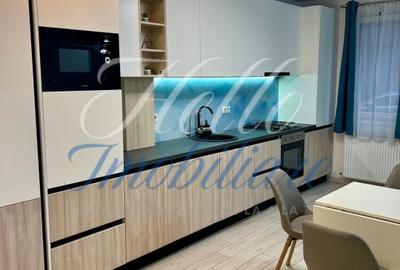 Apartament cu 3 camere semidecomandat în Florești