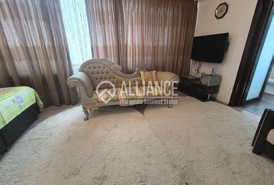 Penthouse cu 3 camere decomandat, mobilat în Central - 12