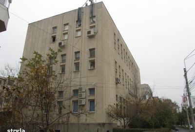 Spațiu comercial, de 1,493 mp, în Sud