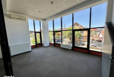 Spațiu comercial, de 291 mp, în Central