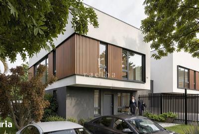 Casă cu 4 camere cu Teren 320 Mp în Central