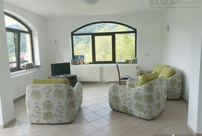 Casă cu 11 camere cu Teren 1300 Mp în Șimon - 1