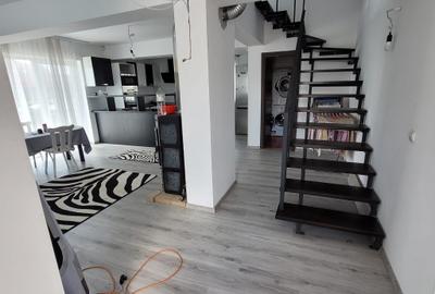 Casă cu 4 camere cu Teren 500 Mp în Sânpetru - 4