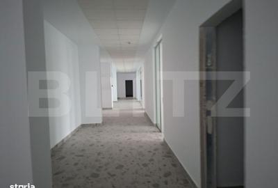 Spațiu comercial, de 3,720 mp, în Vest - 1