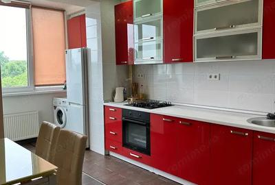 Apartament cu 2 camere decomandat în Sebastian