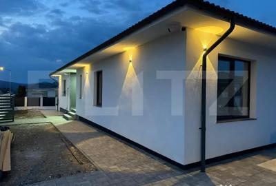 Casă cu 5 camere cu Teren 344 Mp în Central - 3