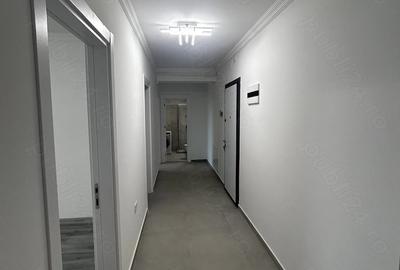 Apartament cu 3 camere decomandat în Energia - 6