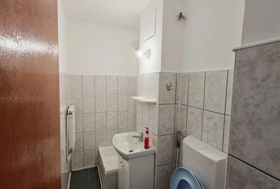Garsonieră decomandată în Central - 4