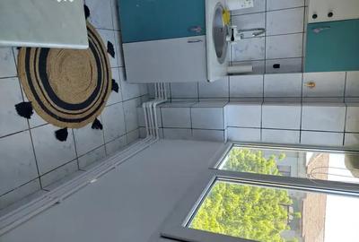 Apartament cu 2 camere decomandat în Crihala
