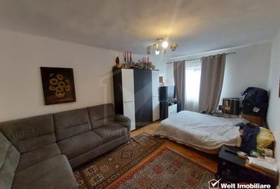 Apartament cu 3 camere semidecomandat în Gruia - 3