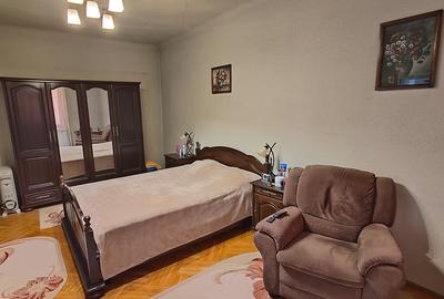 Casă individuală cu 3 camere cu Canalizare în Central - 6
