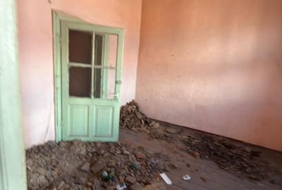 Apartament cu 5 camere în Traian