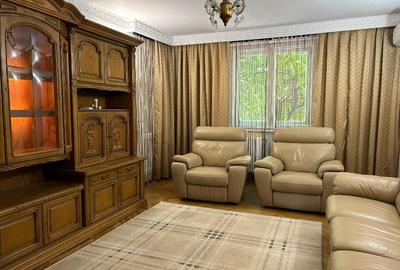 Apartament cu 3 camere decomandat în Central - 9