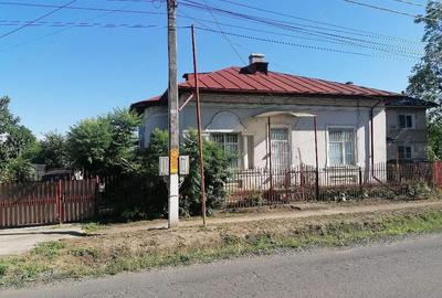 Casă cu 5 camere cu Teren 1800 Mp în Cosâmbești - 6