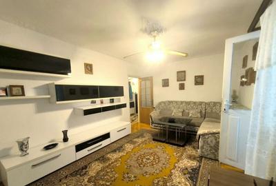 Apartament cu 3 camere decomandat în Tineretului - 3