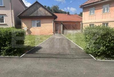 Casă cu 4 camere cu Teren 300 Mp în Central - 2