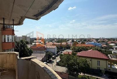 Garsonieră decomandată, mobilată în Micro 3 - 7