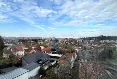 Apartament cu 2 camere decomandat în Pandurilor - 6