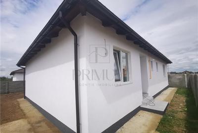 Casă individuală cu 4 camere cu Canalizare în Șag - 1