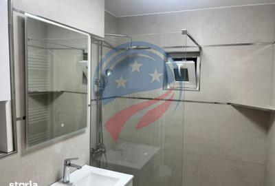Spațiu comercial, de 48 mp, în Central