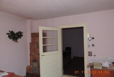 Casă individuală cu 6 camere cu Teren 186.75999450684 Mp în Mihai Bravu - 9