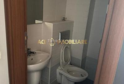 Apartament cu 3 camere semidecomandat, mobilat în Băneasa - 9